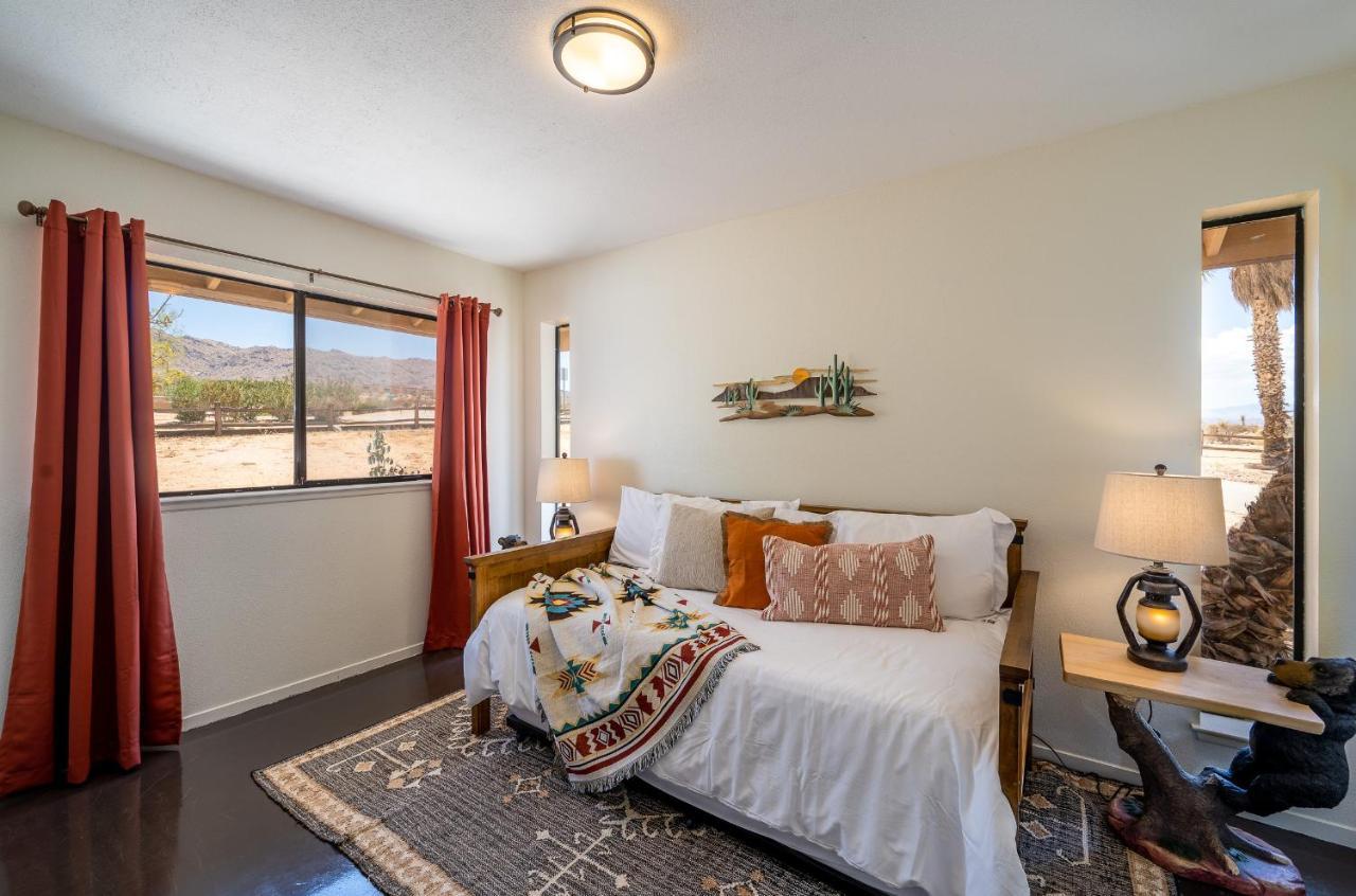 The Stargaze In Joshua Tree - Pool, Hot Tub, Views 빌라 외부 사진